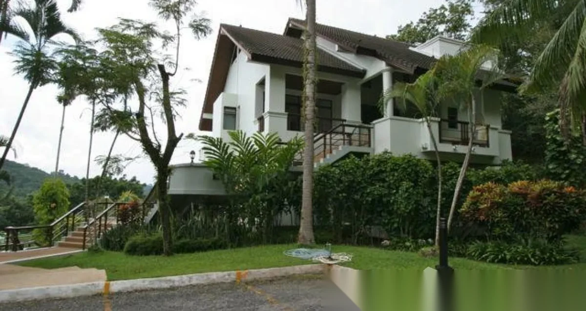 3 Bedroom Apartment for sale at Blue Canyon Golf and Country Club Home 2 complex · Mai Khao · Garden View — photo 2
