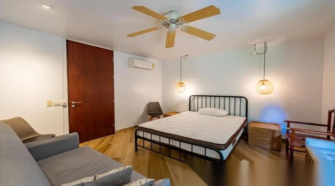 Вилла 4BR в комплексе Layan Hills Estate · Си Сунтон · Вид на бассейн — фото 11