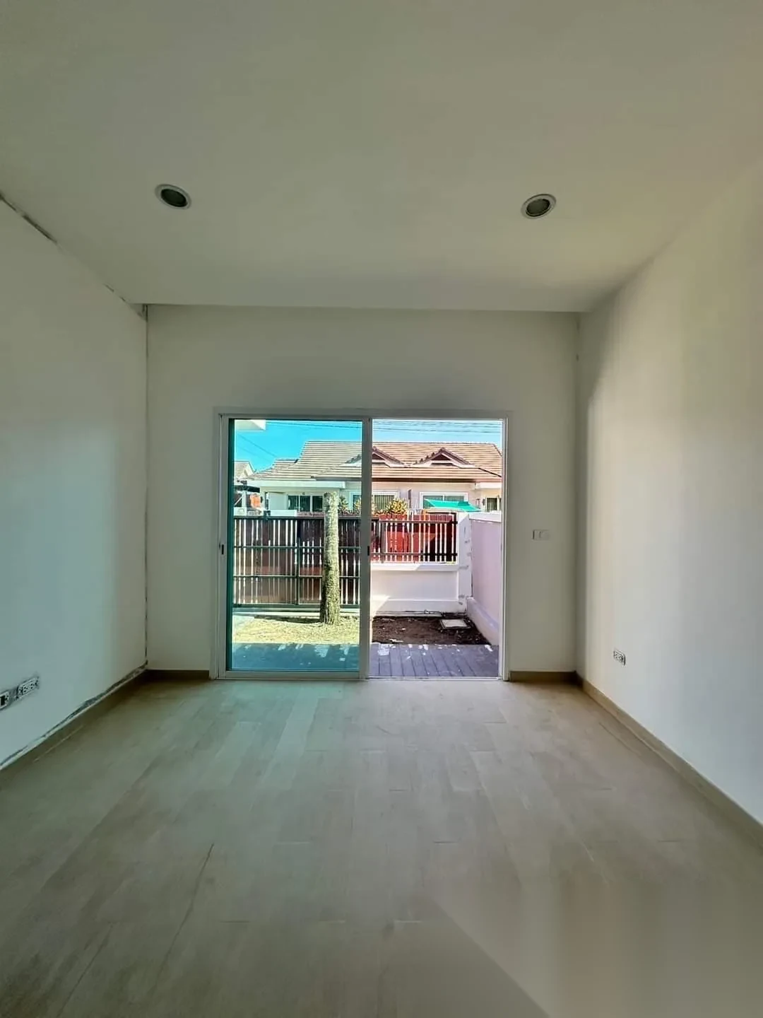 3 Bedroom House for sale · Garden View — photo 3