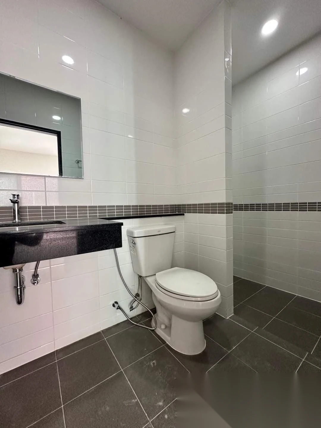 3 Bedroom House for sale · Garden View — photo 9