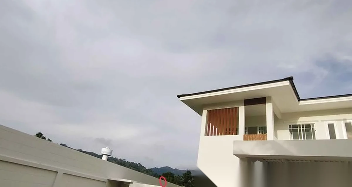 3 Bedroom House for rent at Eakandaburi Village complex · Chalong · Garden View — photo 2