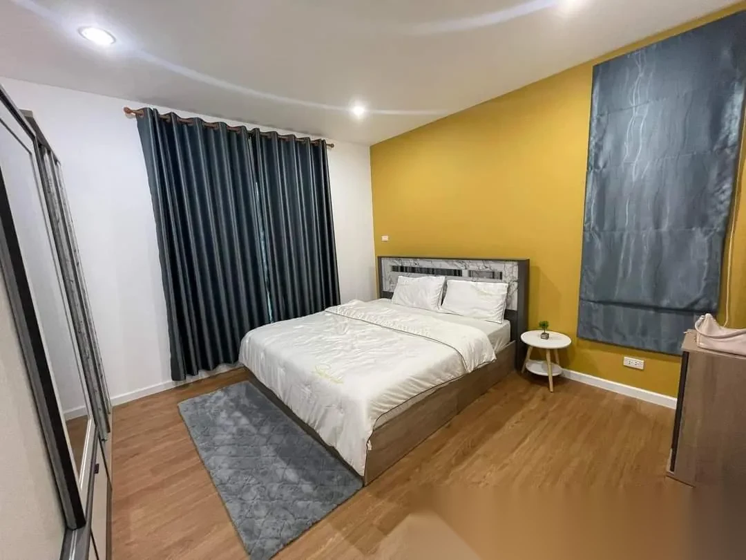 Дом 2BR в комплексе Smileville X2 Bang Jo · Си Сунтон · Вид в сад — фото 4