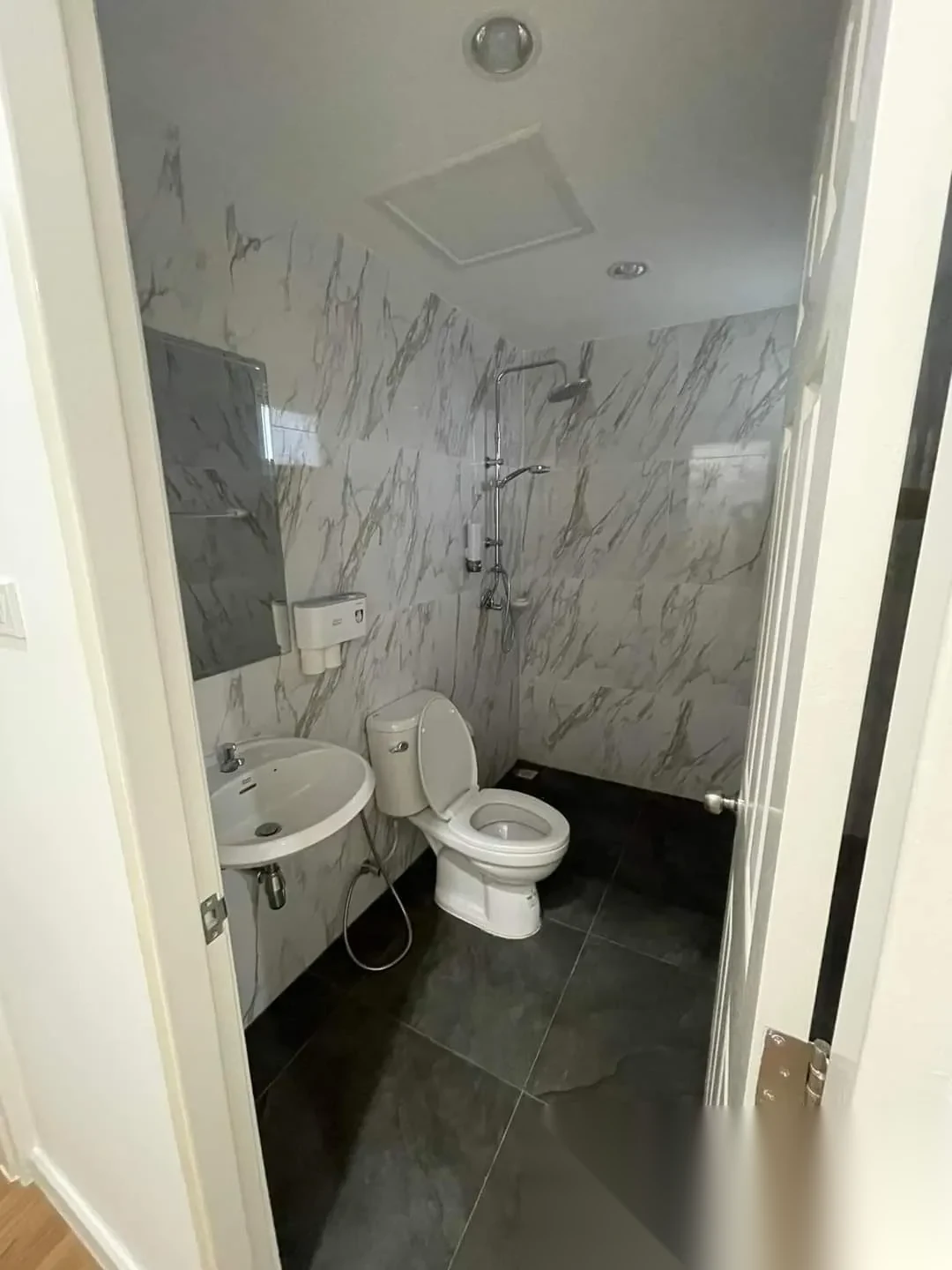 Дом 2BR в комплексе Smileville X2 Bang Jo · Си Сунтон · Вид в сад — фото 5