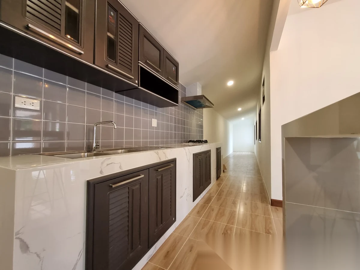 3 Bedroom Villa for rent at Baan Suan Neramit 5 complex · Si Sunthon · Pool View — photo 7