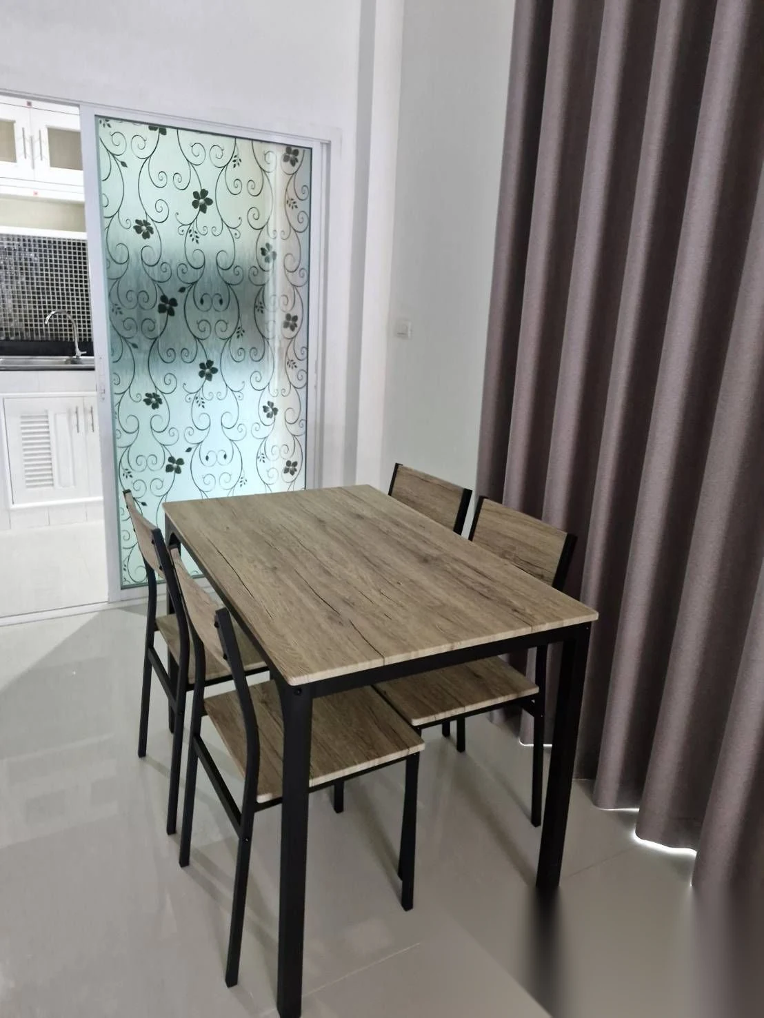 2 Bedroom Townhouse for rent at Anocha Village complex · Thep Krasattri — photo 3