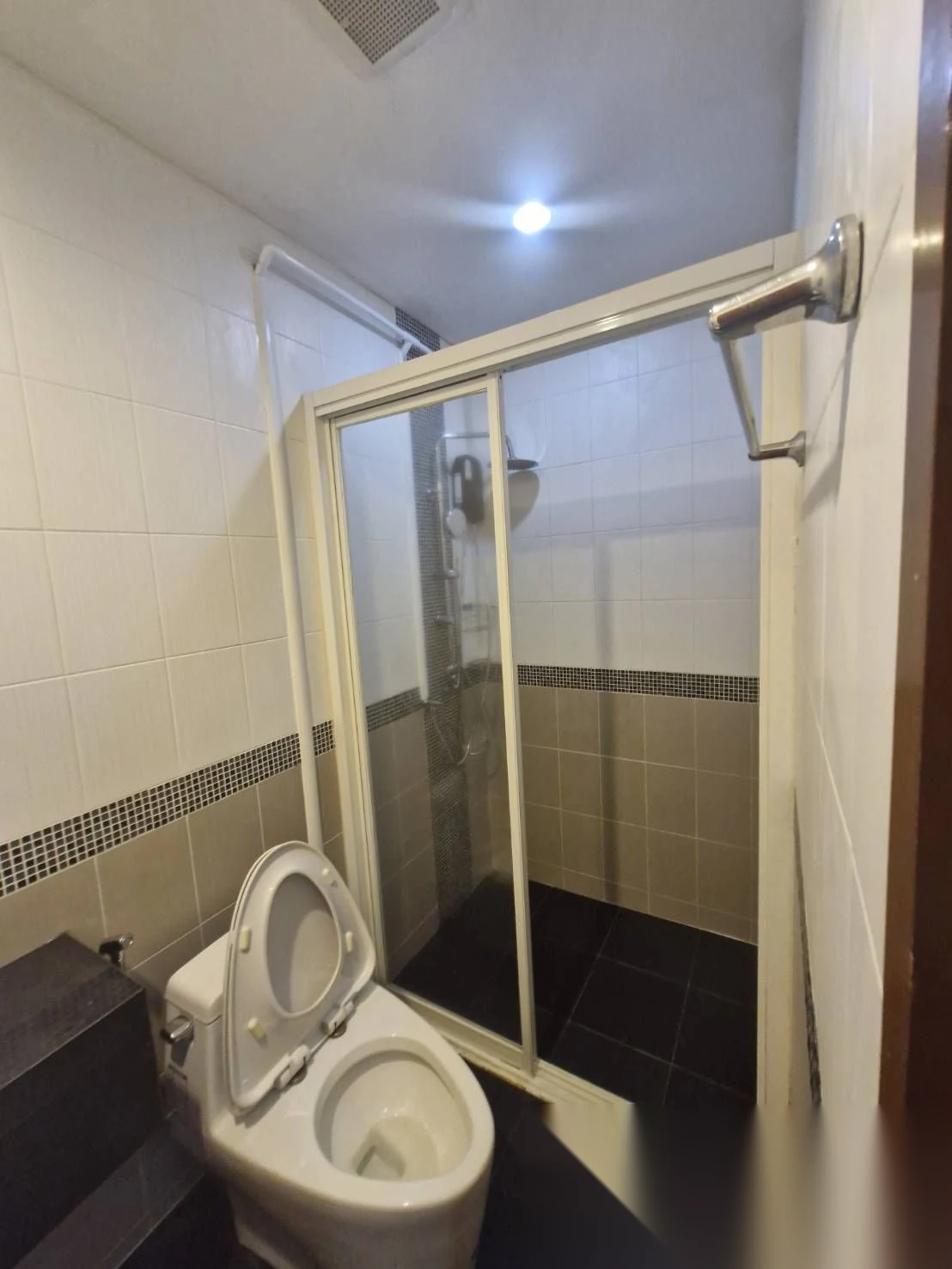 2 Bedroom Townhouse for rent at Anocha Village complex · Thep Krasattri — photo 7