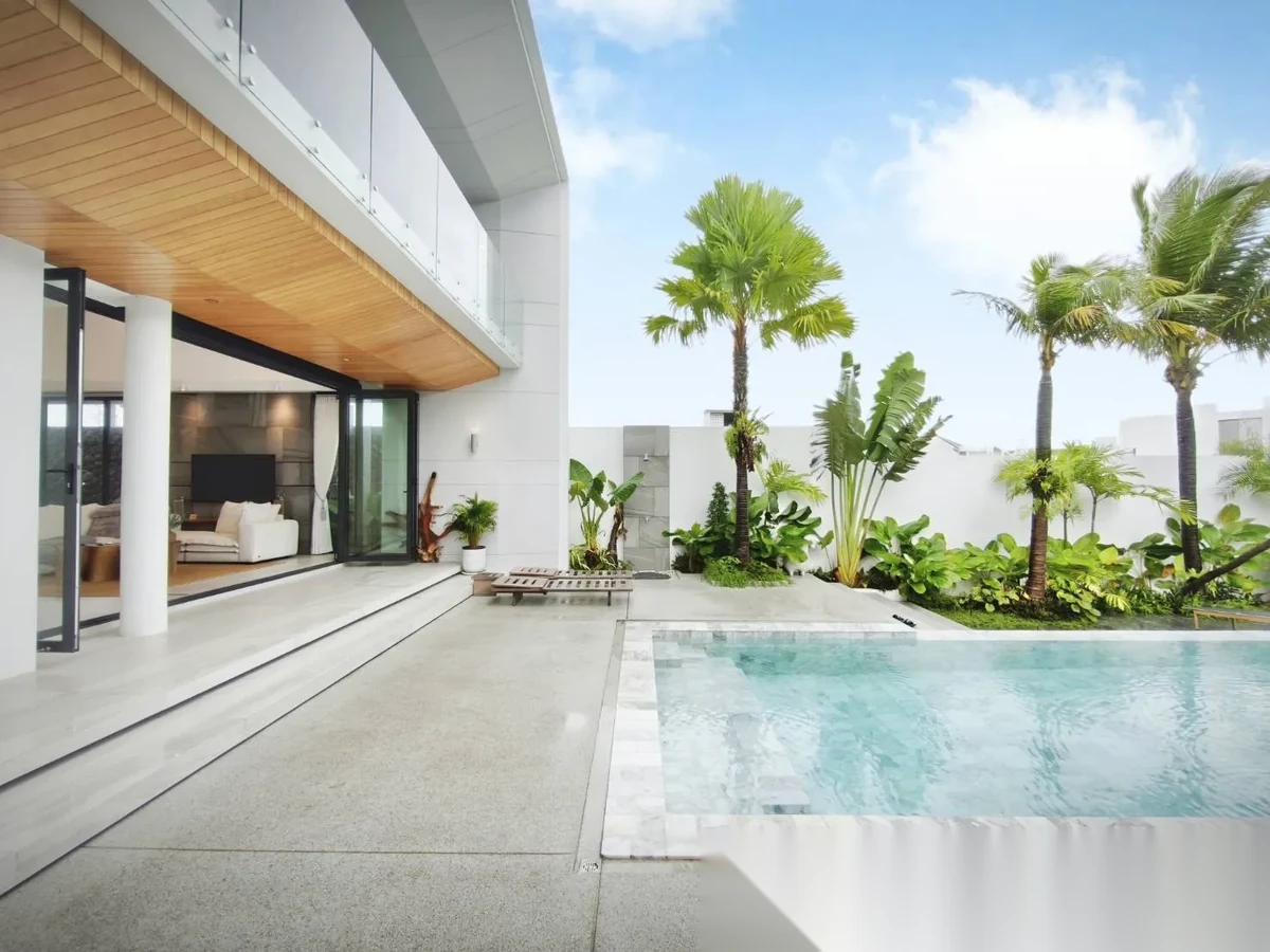4 Bedroom Villa for sale · Pool View — photo 15
