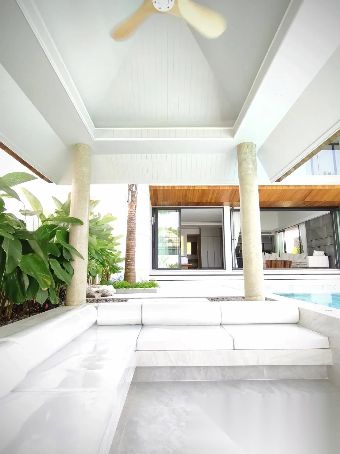 4 Bedroom Villa for sale · Pool View — photo 22