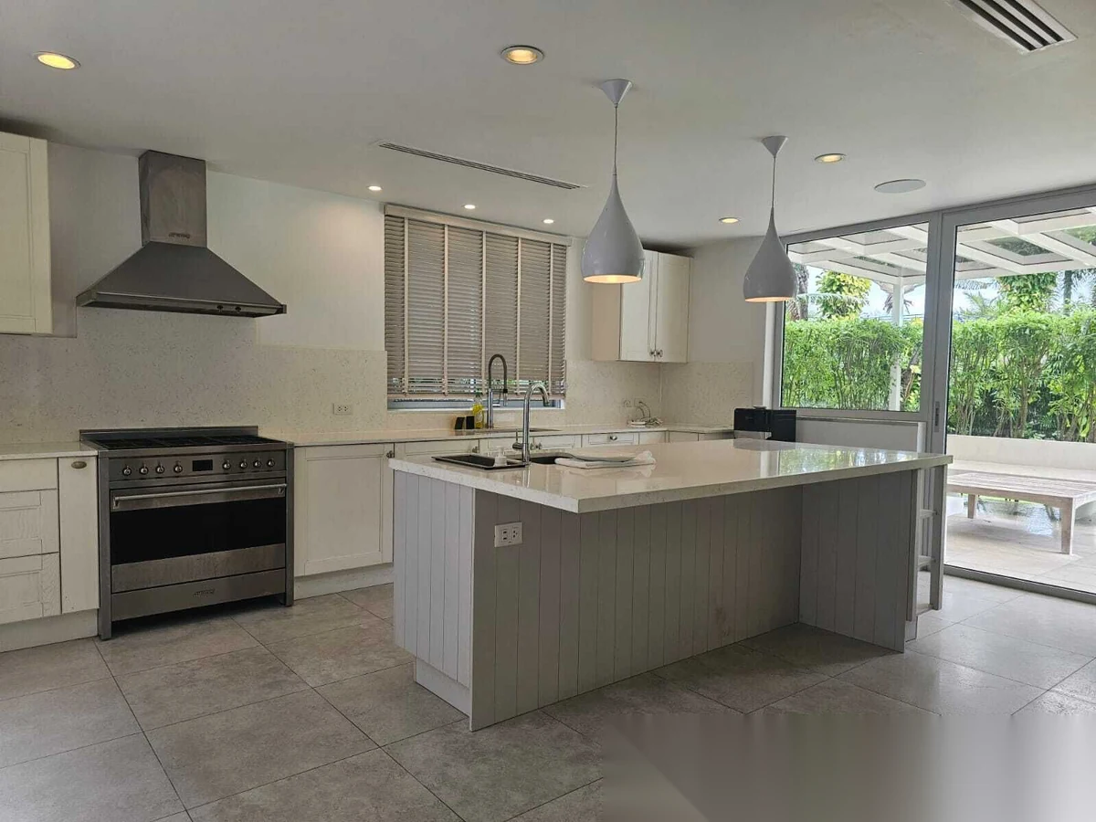 5 Bedroom Villa for rent at Layan Estate complex · Choeng Thale · Pool View — photo 8