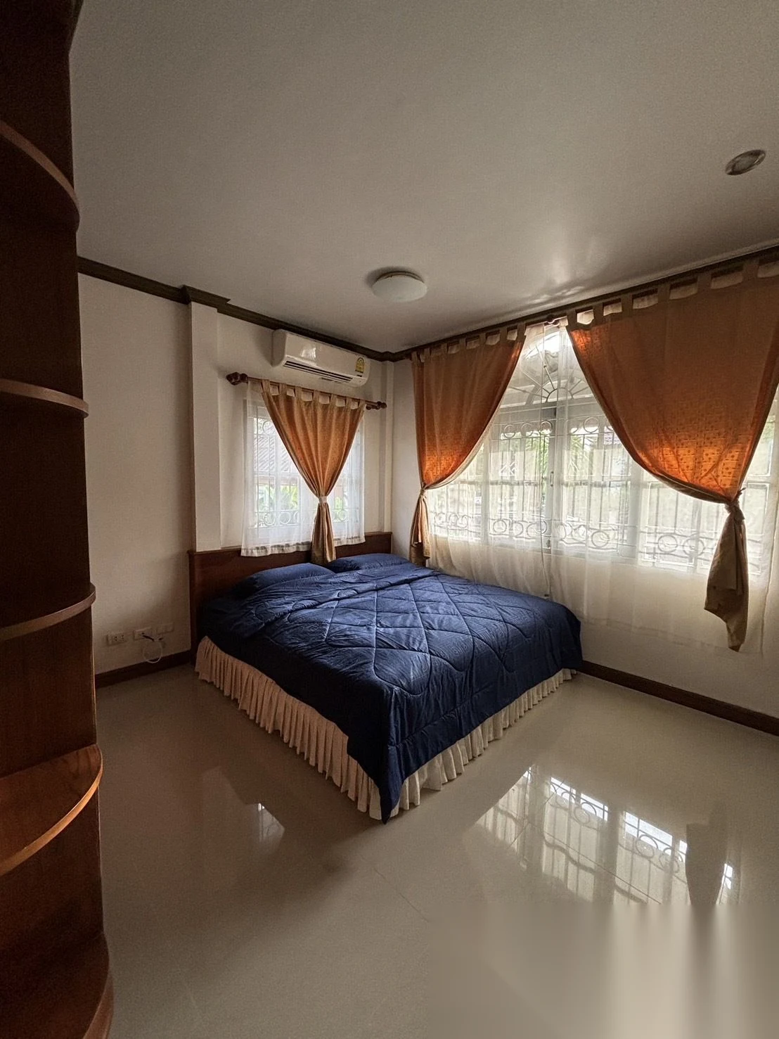 Дом 2BR в комплексе Sinsuk Thanee Village · Си Сунтон · Вид в сад — фото 2