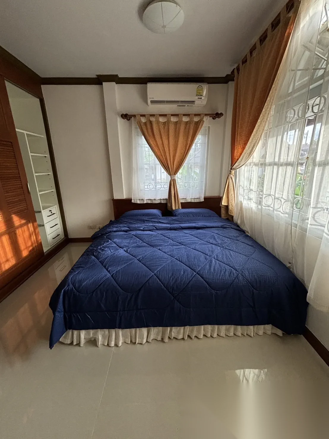 Дом 2BR в комплексе Sinsuk Thanee Village · Си Сунтон · Вид в сад — фото 8