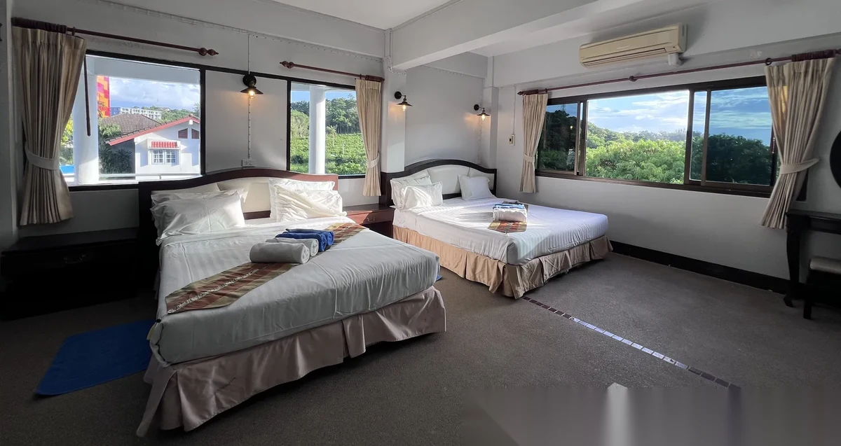 1 Bedroom Apartment for rent at Nai Harn Villa complex · Rawai · Pool Access