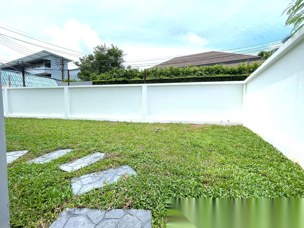 3 Bedroom House for rent at Mali Home Chalong complex · Chalong · Garden View — photo 6