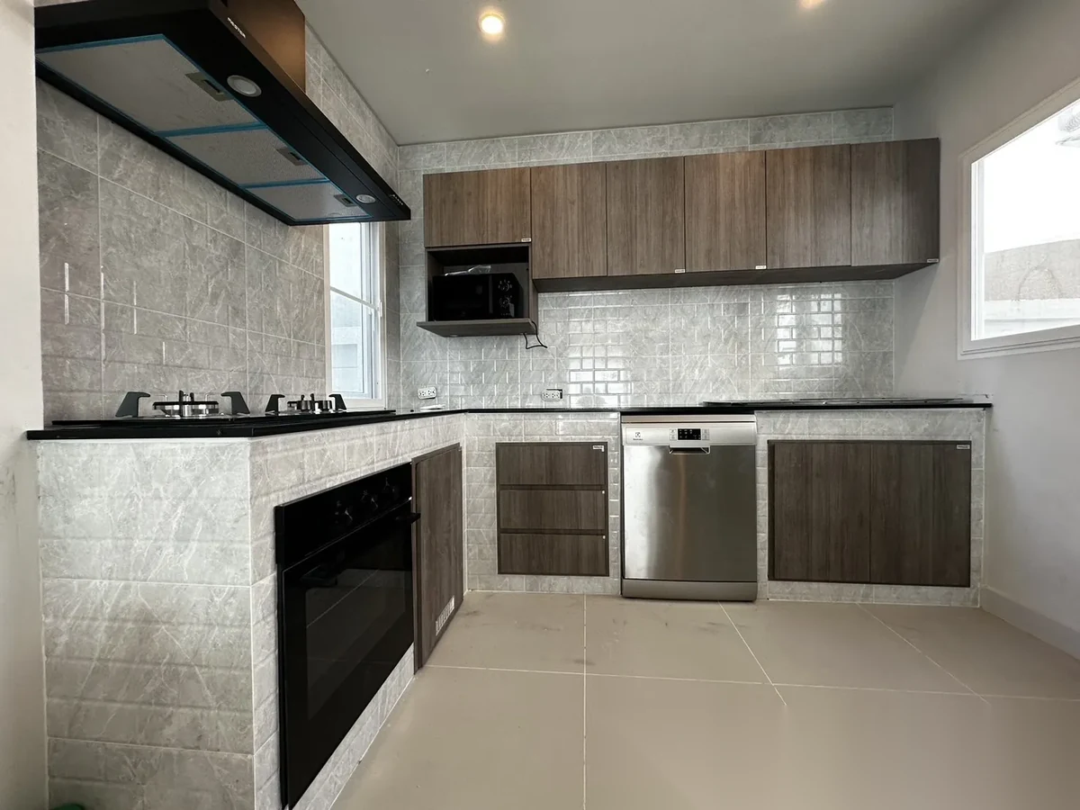 3 Bedroom House for rent at Supalai Palm Spring Banpon Phuket complex · Si Sunthon · Garden View — photo 8