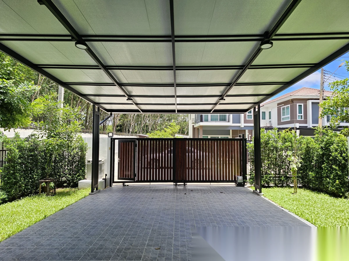 Дом 3BR в комплексе Supalai Bella Thalang Phuket · Теп Красаттри · Вид в сад — фото 10
