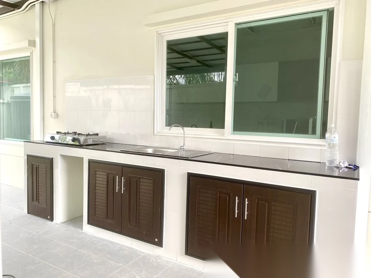 5 Bedroom House for rent at Supalai Bella Thalang Phuket complex · Thep Krasattri · Garden View — photo 8