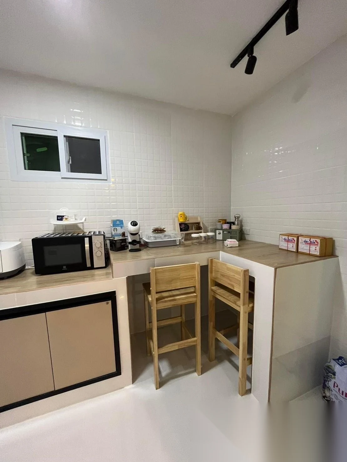 3 Bedroom House for rent at Supalai Palm Spring Banpon Phuket complex · Si Sunthon · Pool Access — photo 5