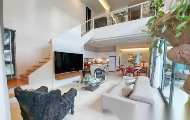 Вилла 3BR в комплексе Vinzita Pool Villas · Си Сунтон · Вид на бассейн — фото 5