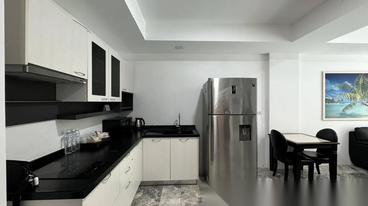 Апартаменты 2BR в ЖК Phuket Seaview Resotel · Раваи · Вид на бассейн — фото 9