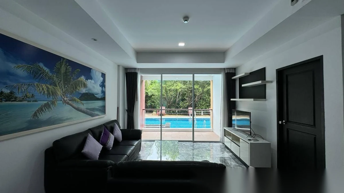 Апартаменты 2BR в ЖК Phuket Seaview Resotel · Раваи · Вид на бассейн — фото 10