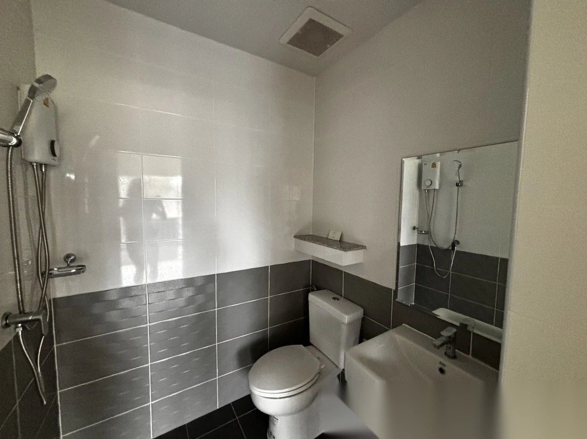 3 Bedroom Townhouse for rent · Phuket Town — photo 5