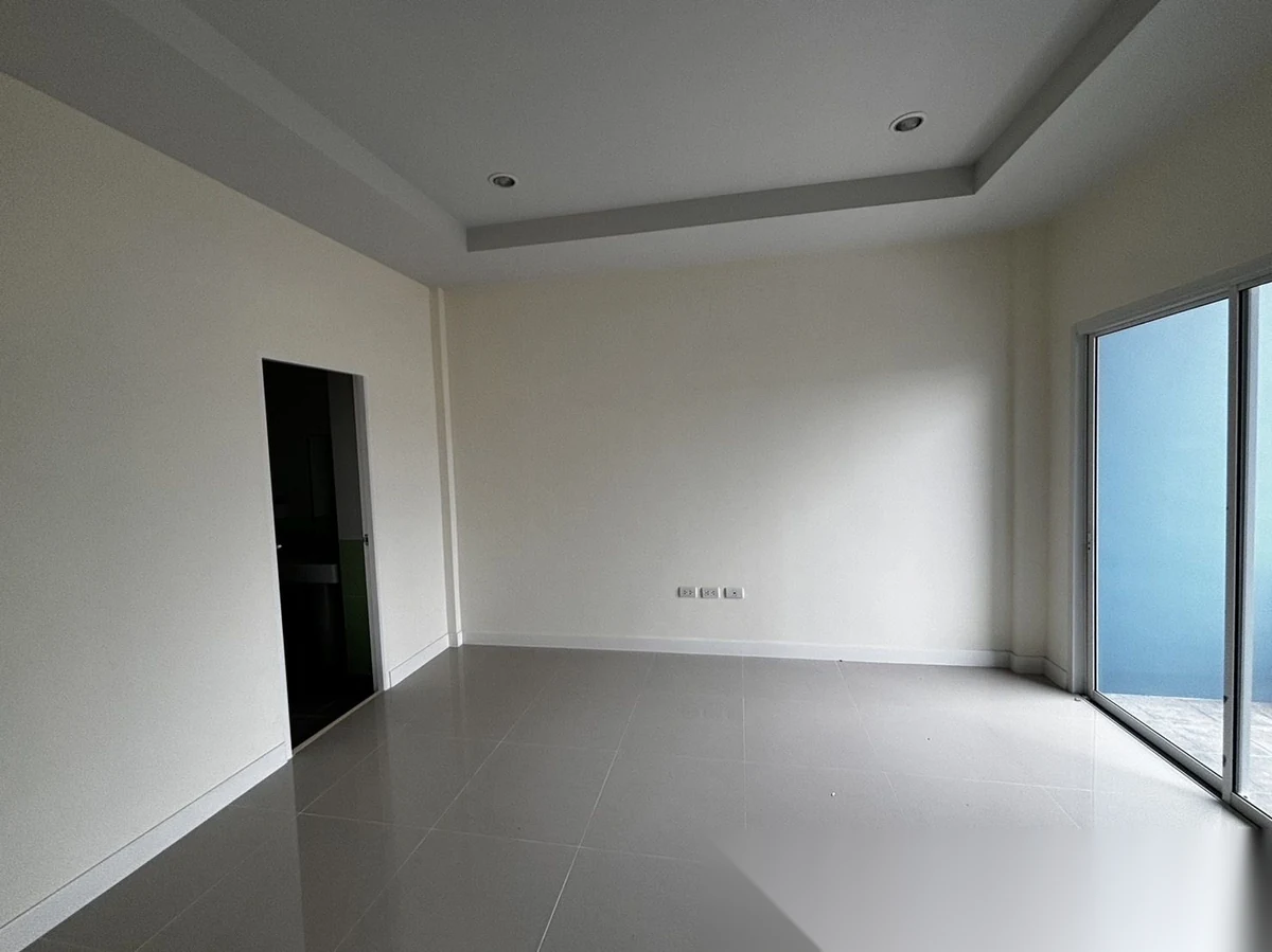 3 Bedroom Townhouse for rent · Phuket Town — photo 8