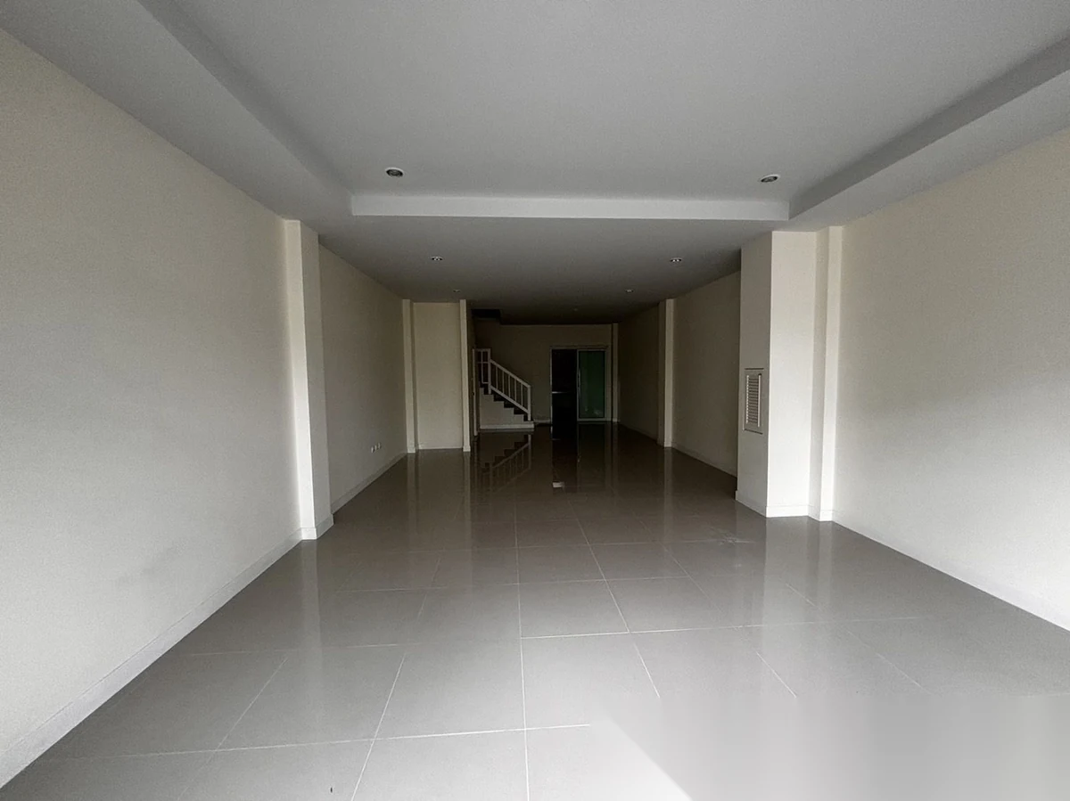 3 Bedroom Townhouse for rent · Phuket Town — photo 9