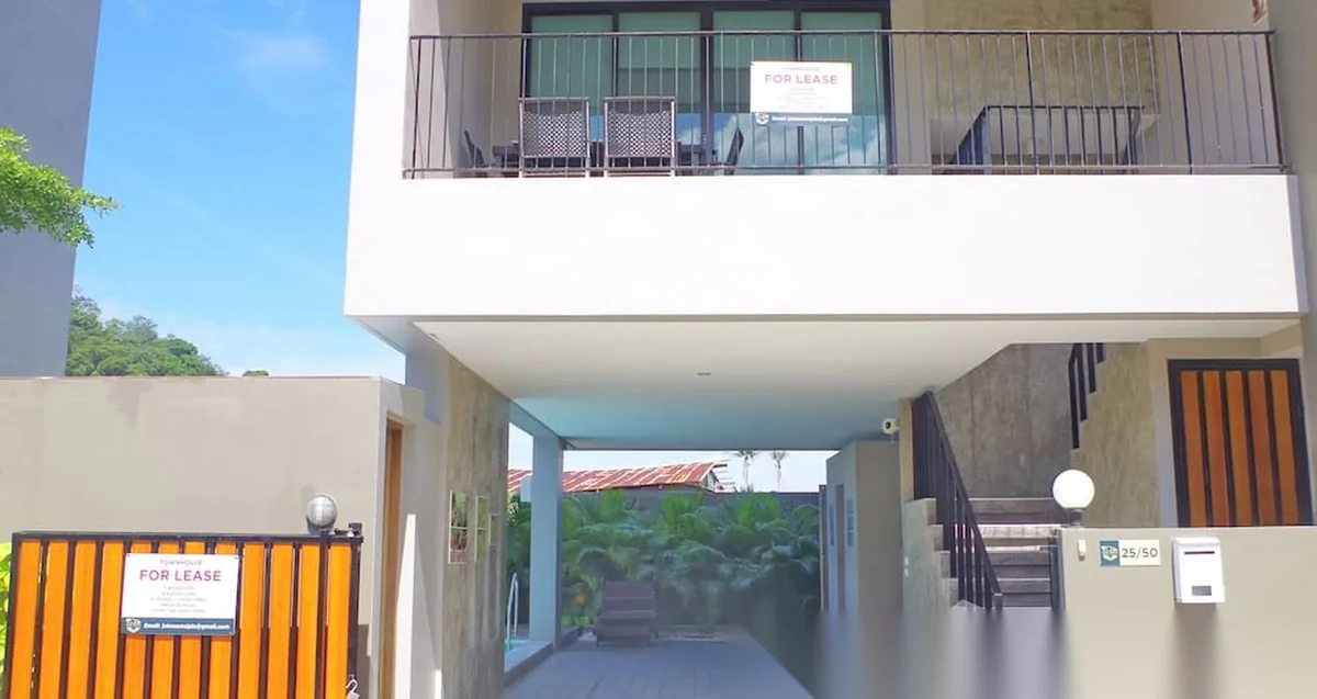 3 Bedroom Townhouse for sale at Lake Town complex · Kamala