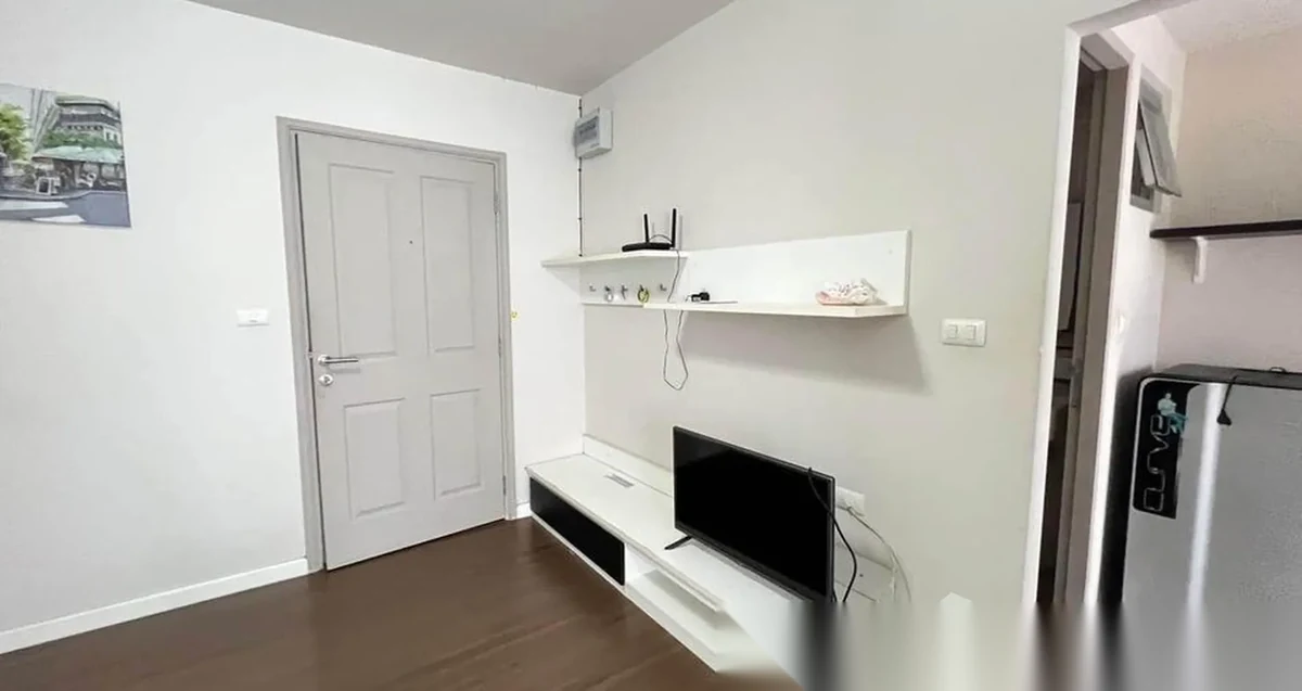1 Bedroom Apartment for rent at D Condo Creek complex · Kathu · Pool View — photo 2