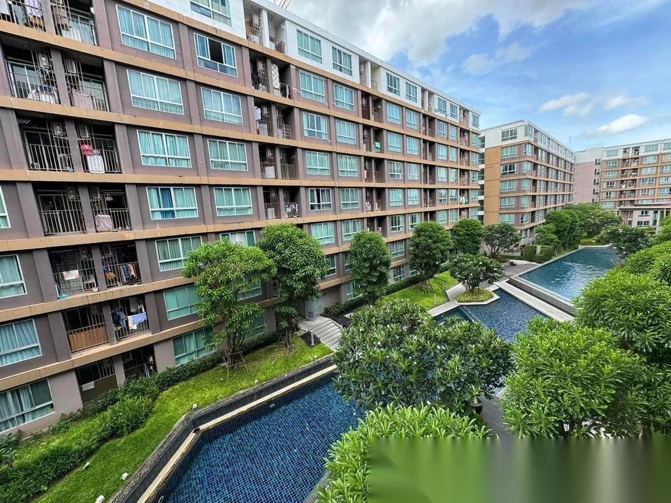 1 Bedroom Apartment for rent at D Condo Creek complex · Kathu · Pool View — photo 7
