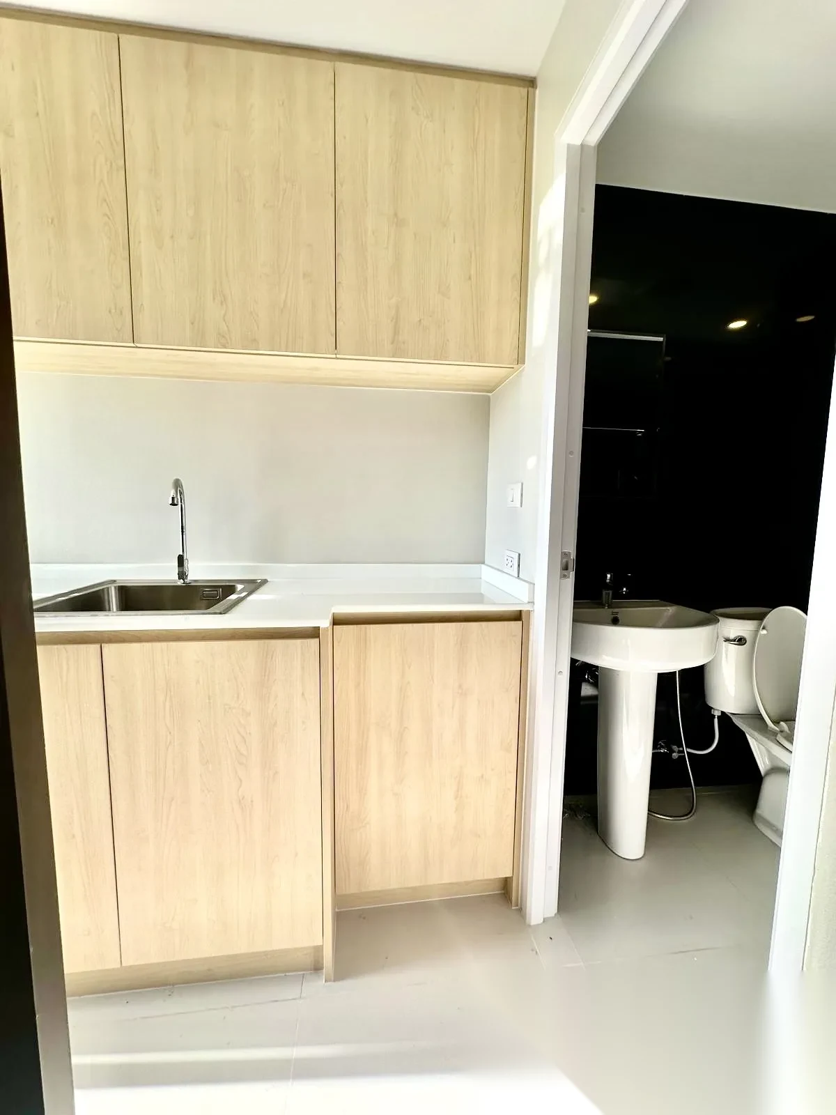 Studio Apartment for rent at VIP Great Hill Condominium complex · Sakhu — photo 4