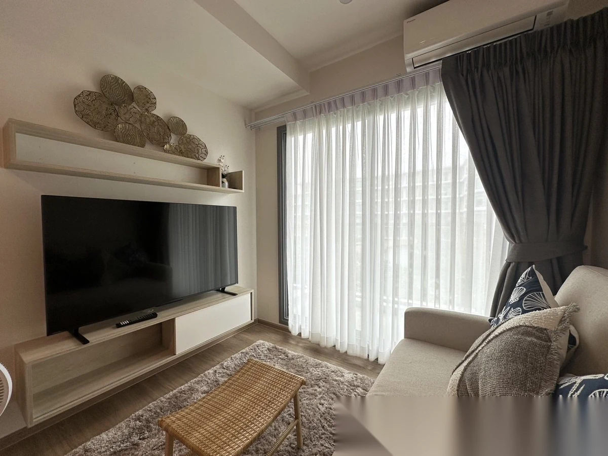 Апартаменты 2BR в ЖК Phyll Phuket by Central Pattana · Вичит · Вид на бассейн — фото 3