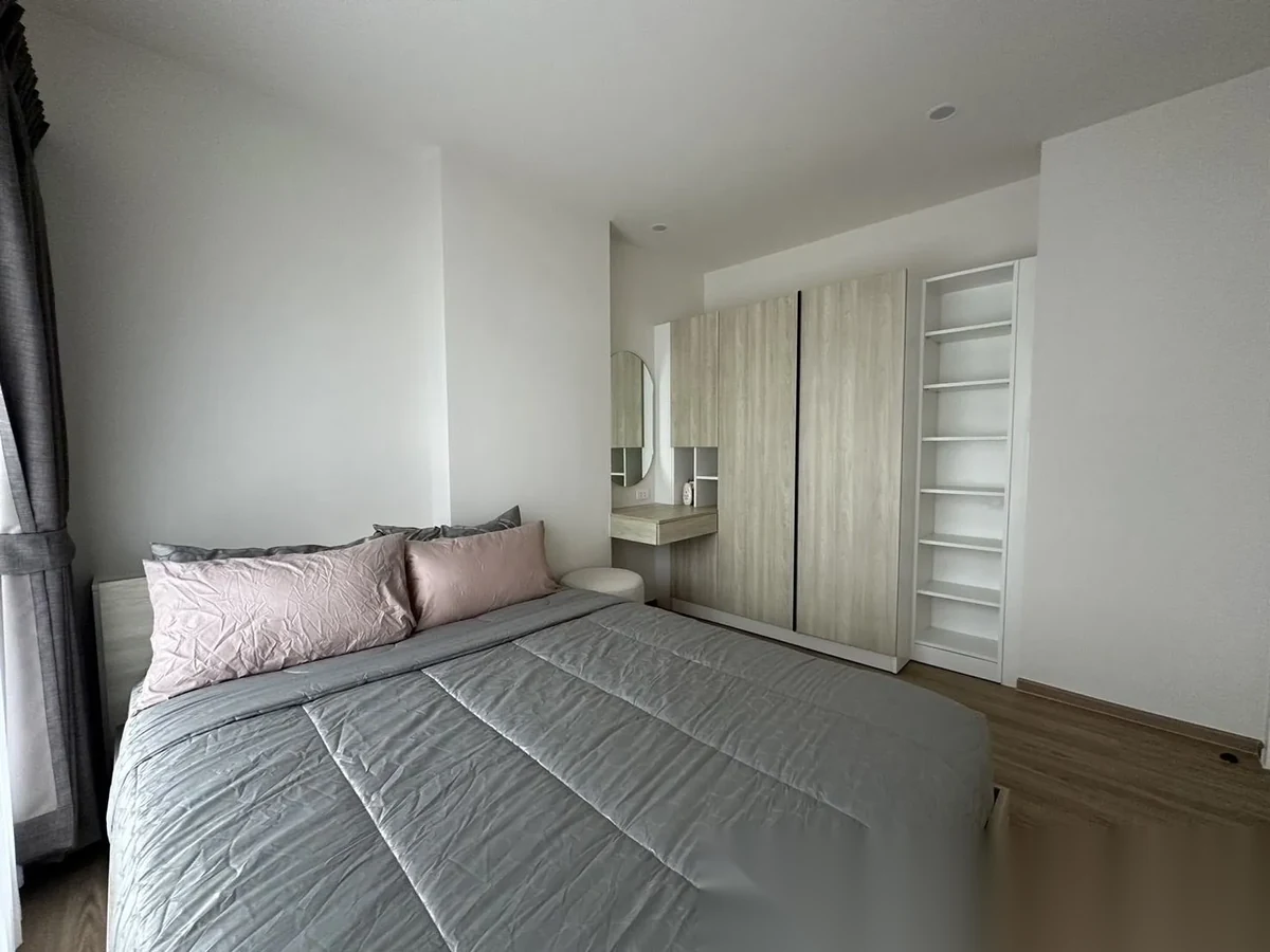Апартаменты 2BR в ЖК Phyll Phuket by Central Pattana · Вичит · Вид на бассейн — фото 7