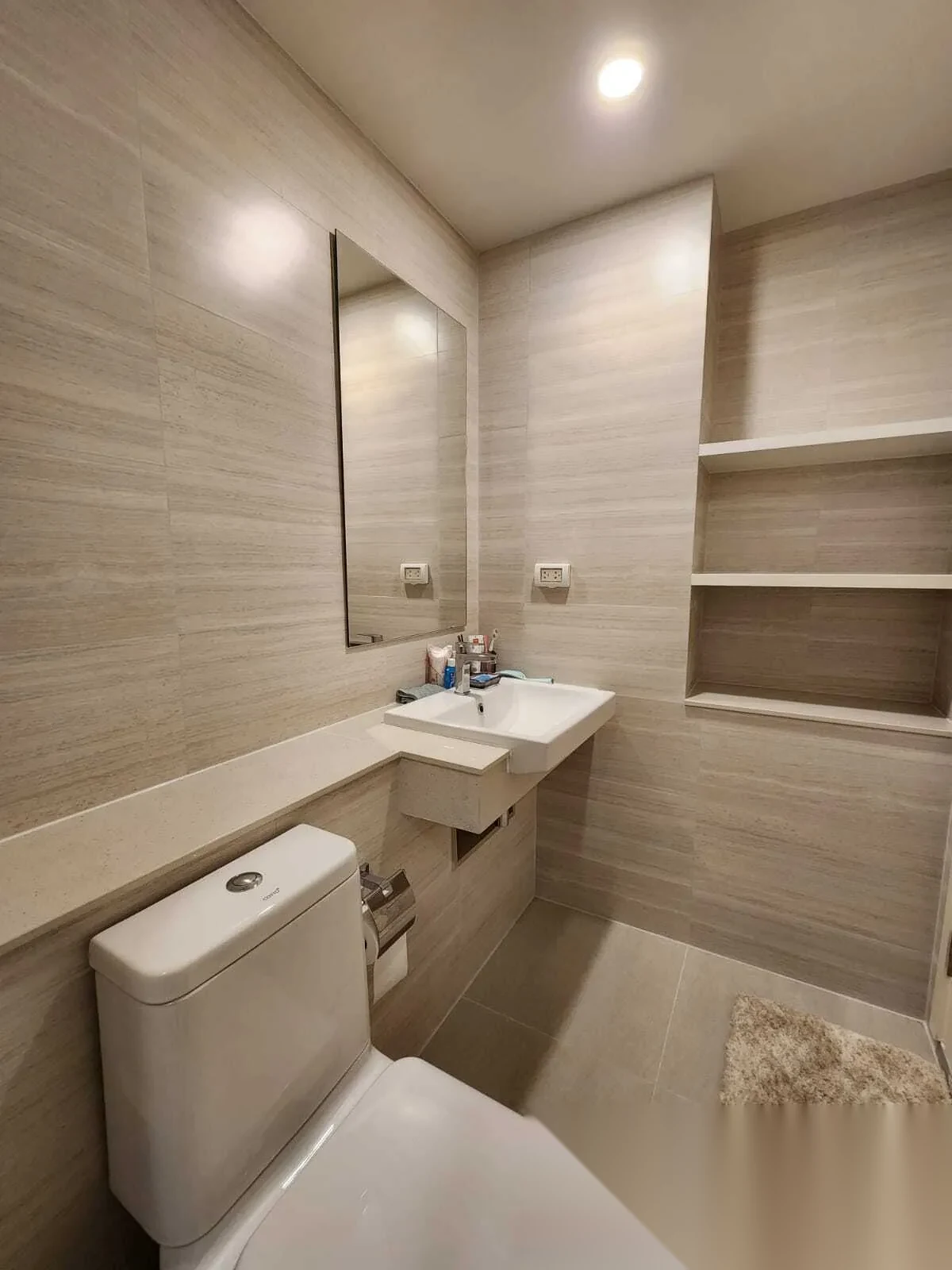 Апартаменты 1BR в ЖК Phyll Phuket by Central Pattana · Вичит · Выход к бассейну — фото 8