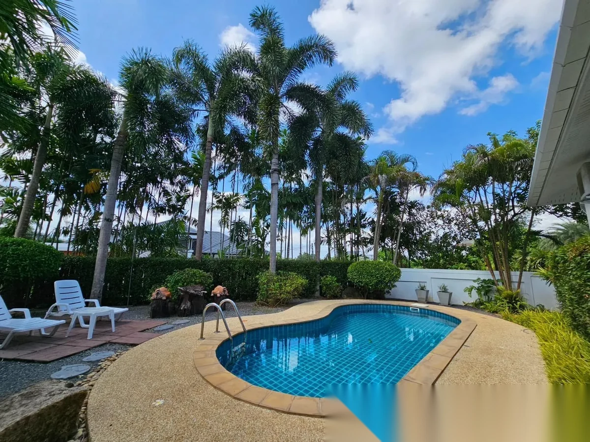3 Bedroom Villa for rent at Baan Suan Neramit 5 complex · Si Sunthon · Pool View — photo 2