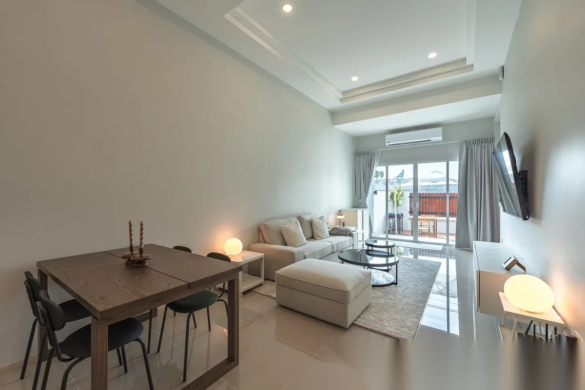 2 Bedroom House for rent at Ananda Lake View complex · Thep Krasattri · Garden View — photo 8