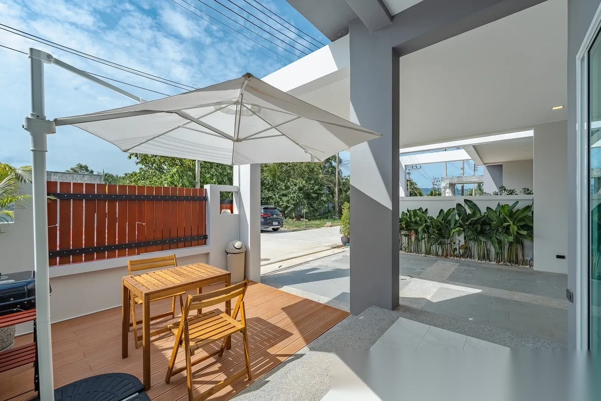 2 Bedroom House for rent at Ananda Lake View complex · Thep Krasattri · Garden View — photo 11