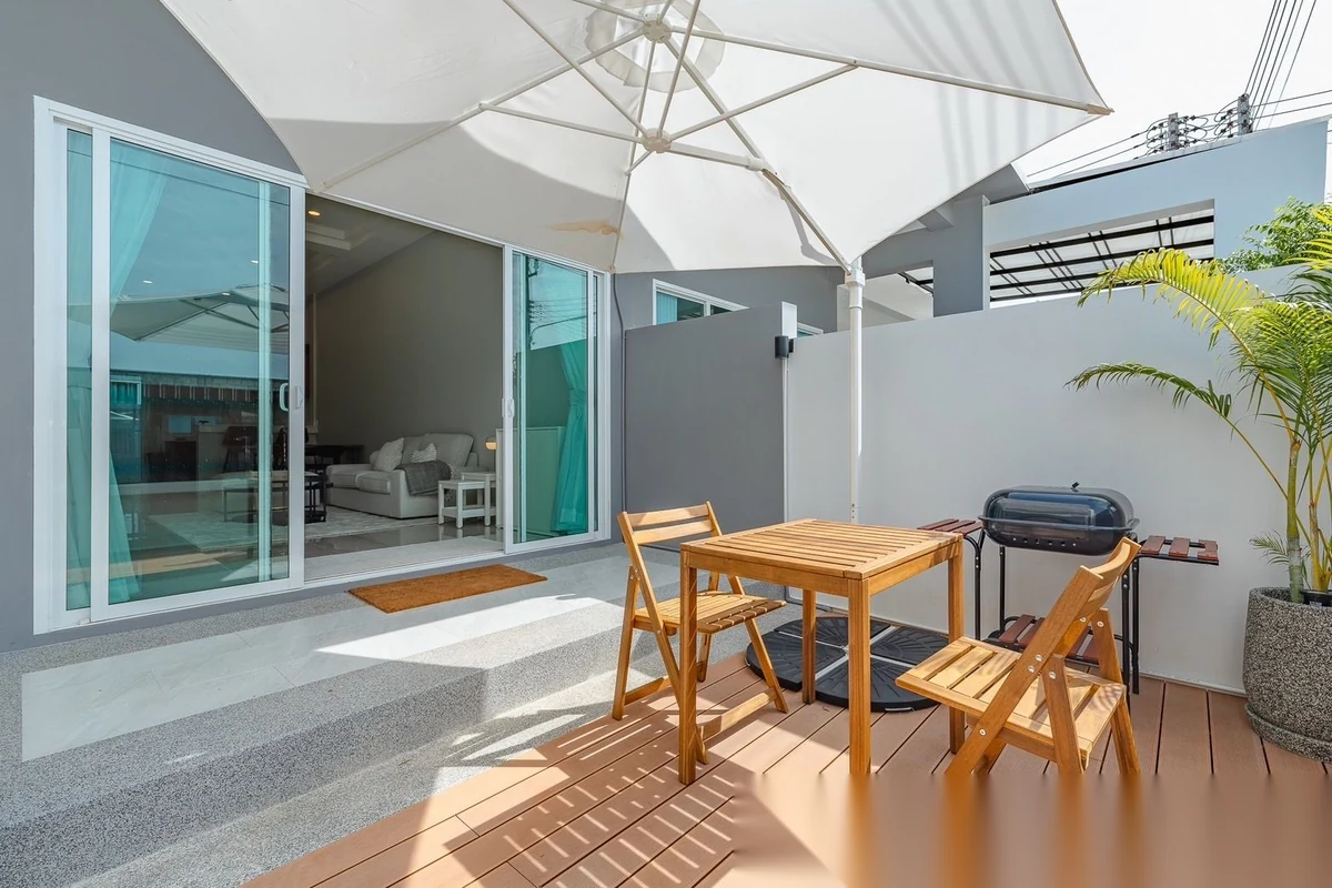 2 Bedroom House for rent at Ananda Lake View complex · Thep Krasattri · Garden View — photo 12