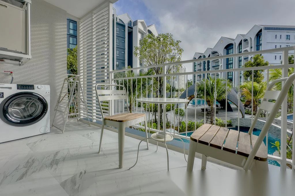 2 Bedroom Apartment for rent at The Title Halo 1 complex · Sakhu · Pool View — photo 12