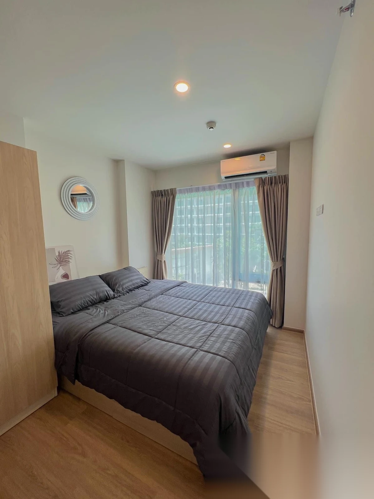 Апартаменты 2BR в ЖК Phyll Phuket by Central Pattana · Вичит · Вид на бассейн — фото 3