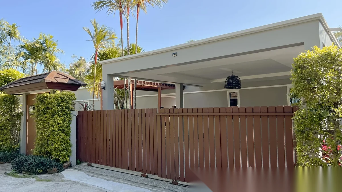 4 Bedroom Villa for rent at De Palm Pool Villa complex · Thep Krasattri · Lake View — photo 7