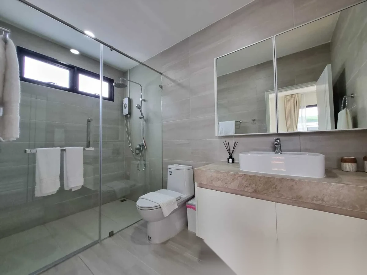 Дом 3BR в комплексе Ban Don Garden Home · Теп Красаттри · Вид в сад — фото 33