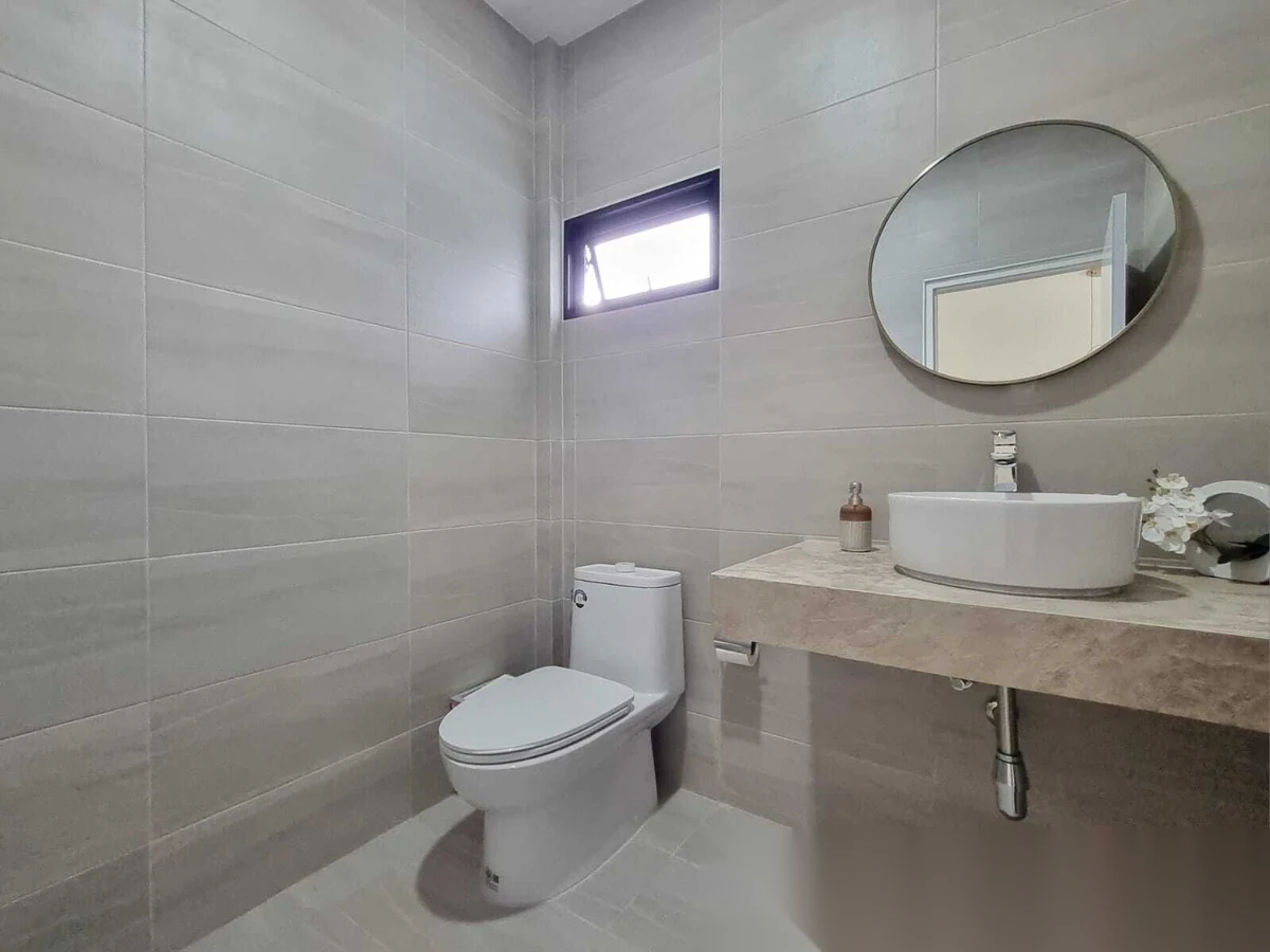 Дом 3BR в комплексе Ban Don Garden Home · Теп Красаттри · Вид в сад — фото 40