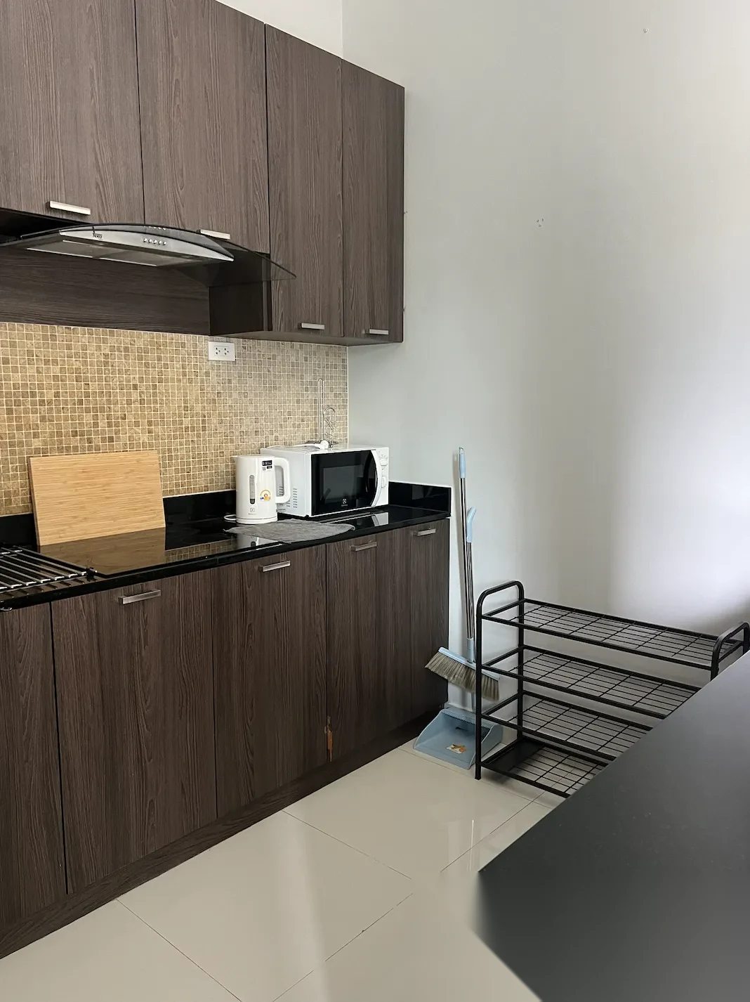 4 Bedroom House for rent at Ananda Lake View complex · Thep Krasattri · Pool View — photo 12