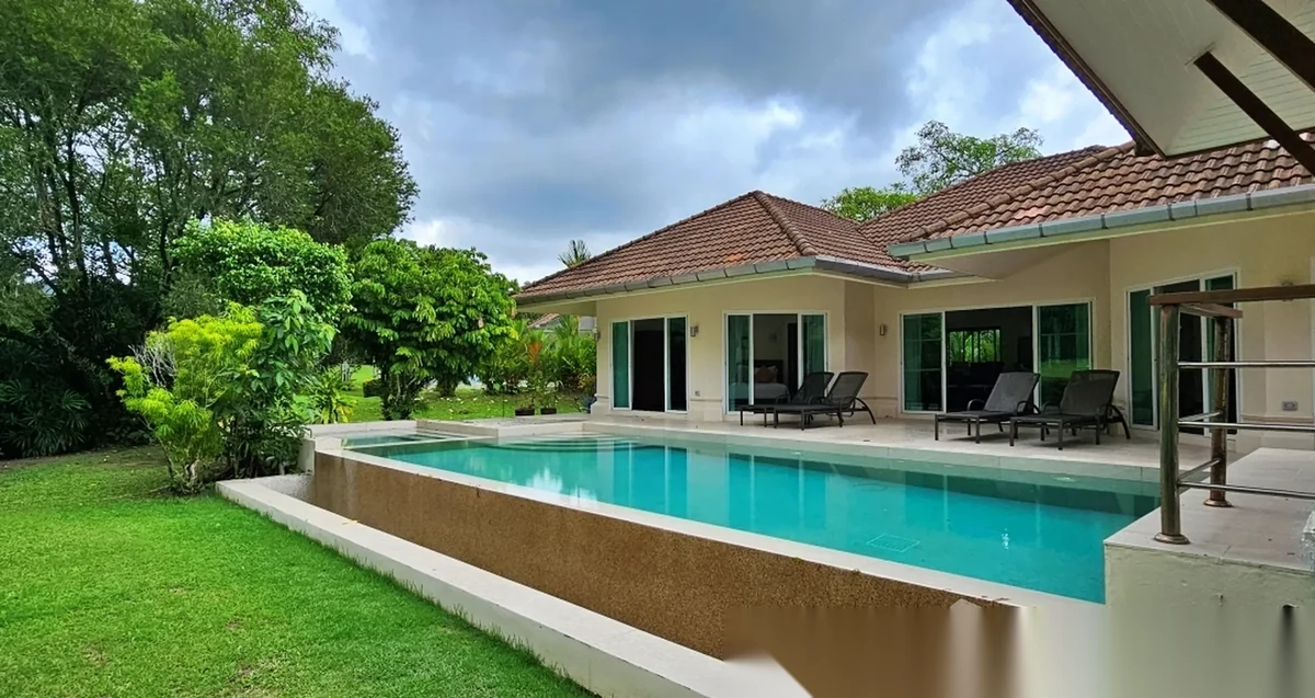 3 Bedroom Villa for sale at Loch Palm Golf Club complex · Kathu · Golf Course View
