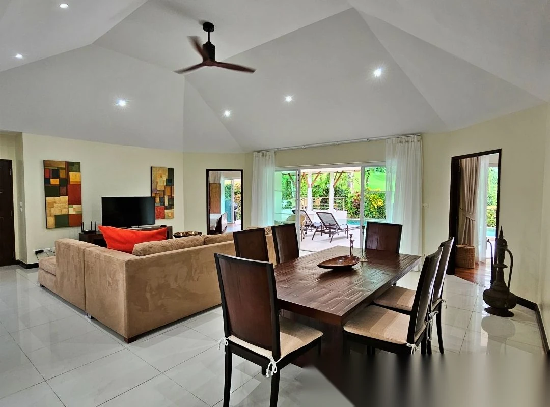 3 Bedroom Villa for sale at Loch Palm Golf Club complex · Kathu · Golf Course View — photo 2