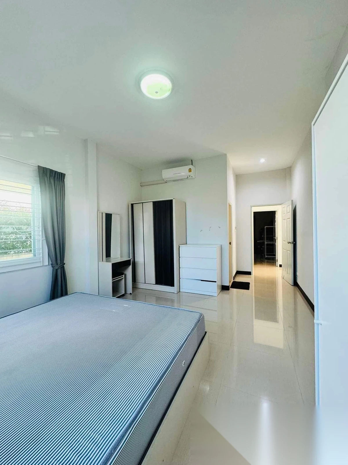 Дом 2BR в комплексе Sinsuk Thanee Village · Си Сунтон · Вид в сад — фото 6
