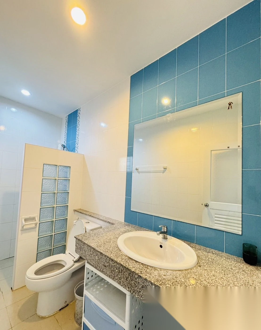 Дом 2BR в комплексе Sinsuk Thanee Village · Си Сунтон · Вид в сад — фото 11