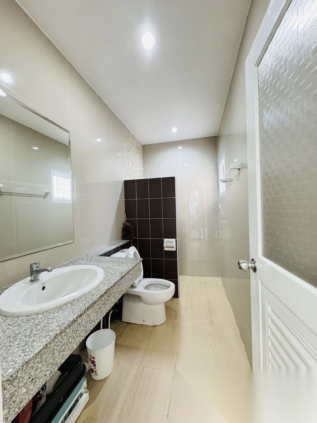 Дом 2BR в комплексе Sinsuk Thanee Village · Си Сунтон · Вид в сад — фото 12