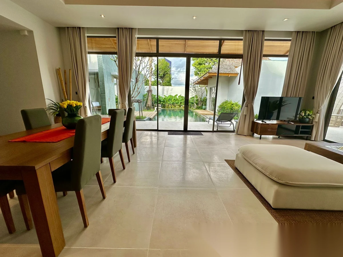 3 Bedroom Villa for rent at Anchan Flora complex · Thep Krasattri · Pool View — photo 12